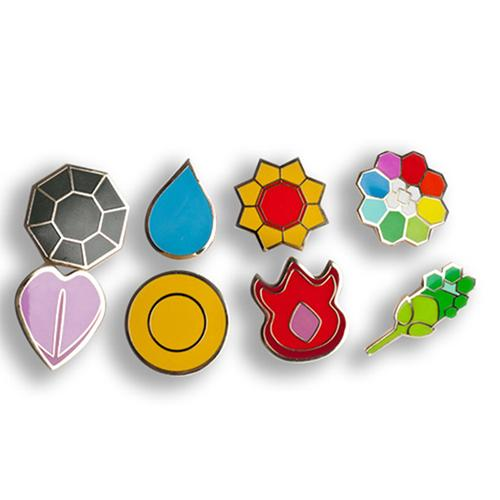 Alfinete de lapela de esmalte rígido com pequena decoração personalizada