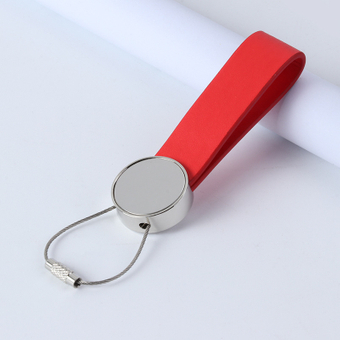 Chaveiro de couro vermelho